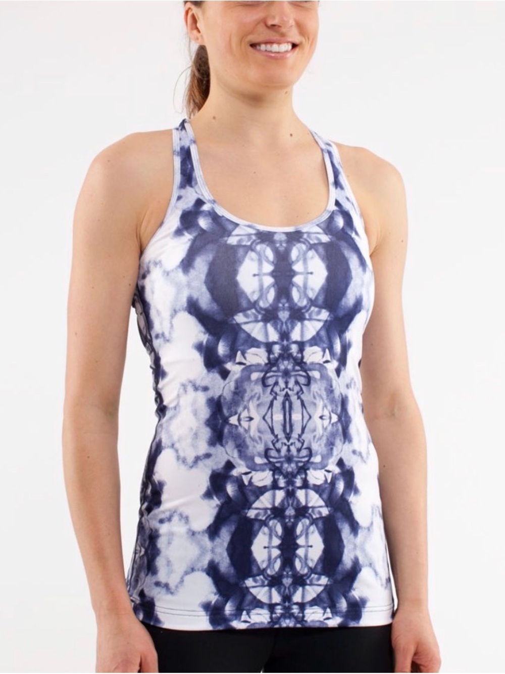 Lululemon Cool Racerback CRB Tank Top Ink Blot White Deep Indigo Size 4